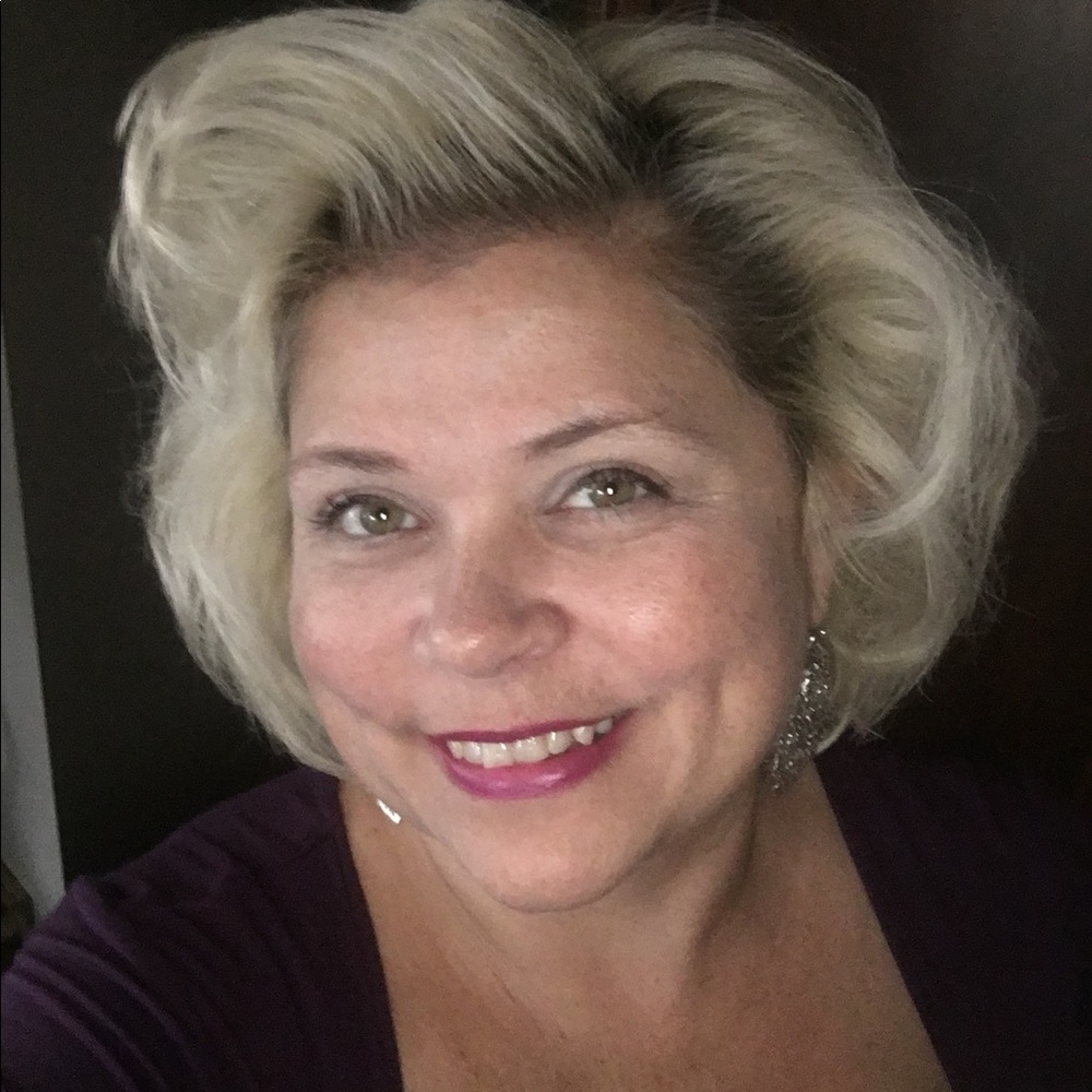 Meet your Posher, Alisa